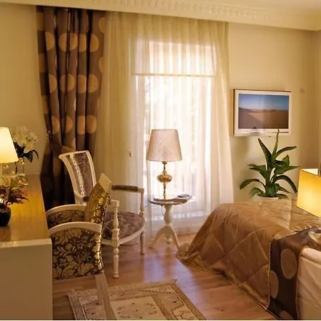 فندق Hotel Gelibolu 3*
